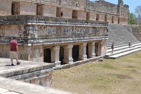 Uxmal 02